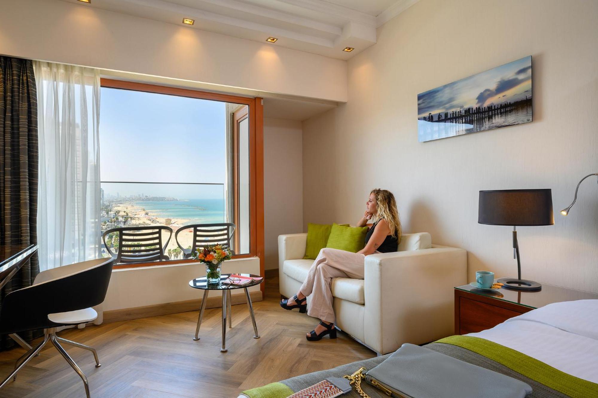 Carlton Tel Aviv Hotel - Luxury On The Beach Zewnętrze zdjęcie
